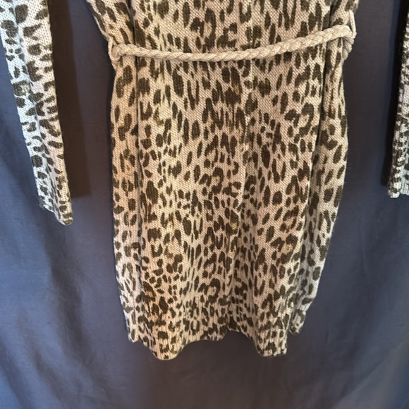 Moda International sweater dress - Picture 6 of 10